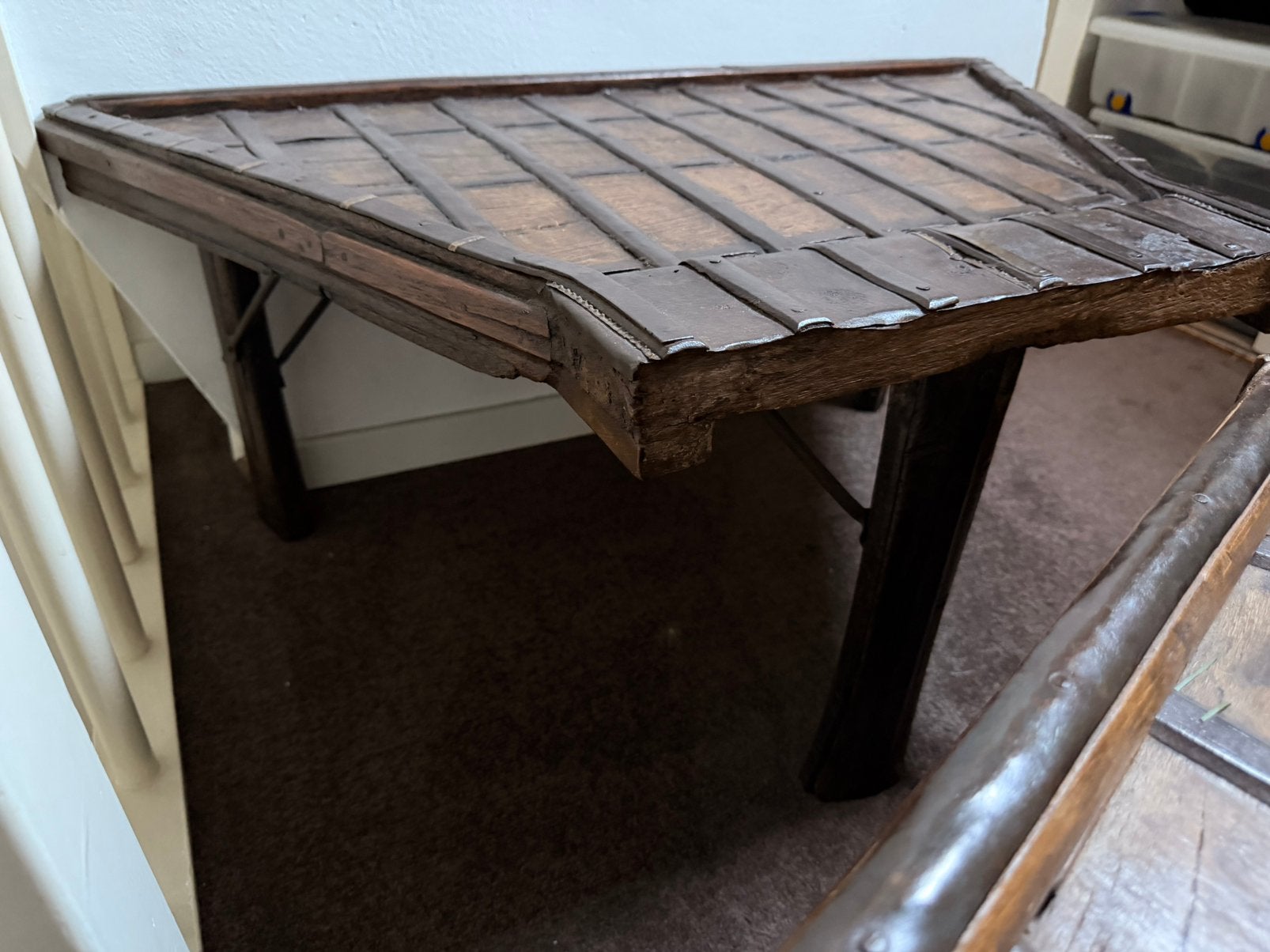 Antieke Massief eiken salontafel / bijzettafel, Ophalen, Eikenhout, 50 tot 100 cm, Zo goed als nieuw