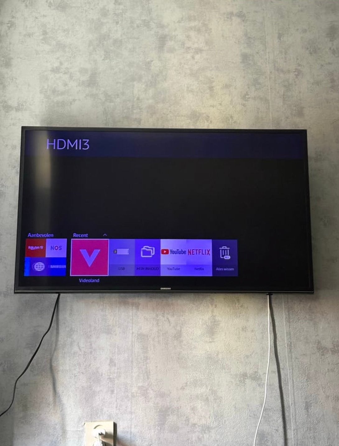 Samsung Smart TV 4K UHD - 40 inch (moet weg!!), Ophalen, LED, 50 Hz, Zo goed als nieuw