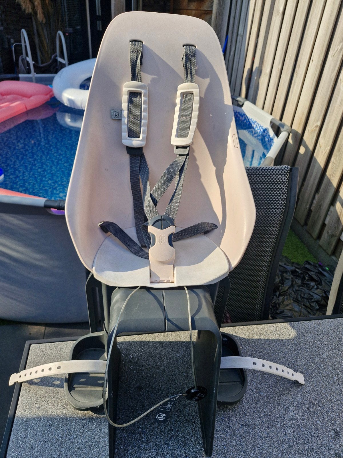 Fietsstoeltje Urban Iki Rear seat Carrier mounting Sakura Pi, Ophalen, Gebruikt