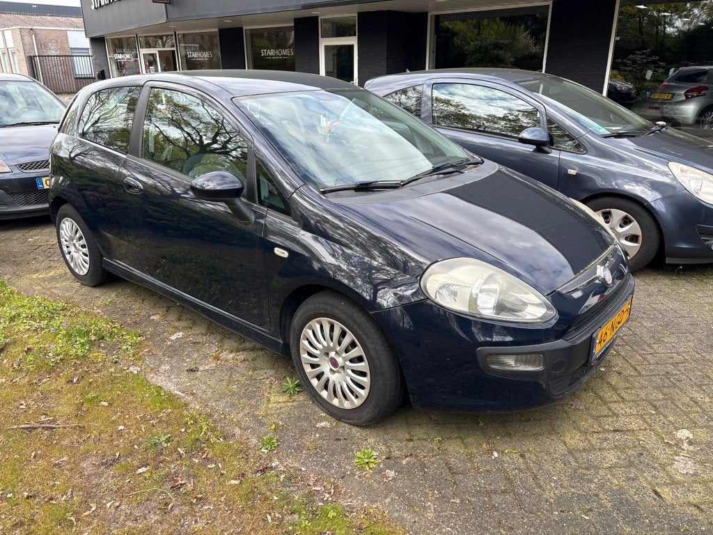 Fiat PUNTO 1.3 M-JET DYNAMIC / EXPORT / TURBO STUK / AIRCO /, Auto's, Fiat, Voorwielaandrijving, Euro 5, Gebruikt, 4 cilinders