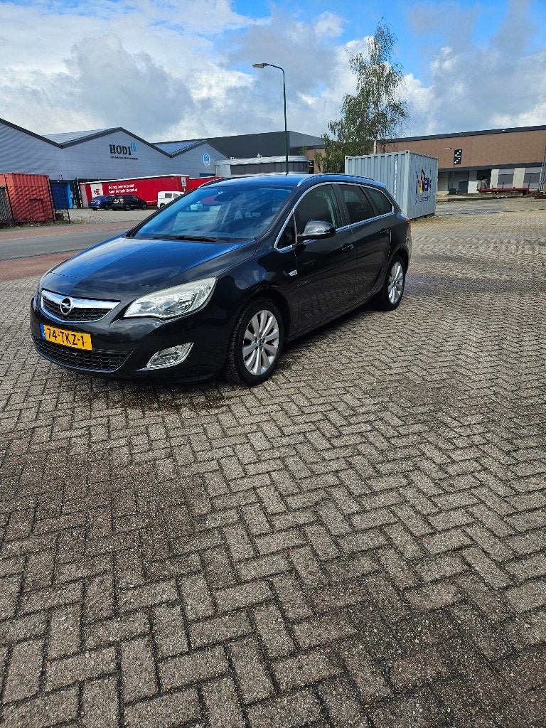 Opel Astra 1.4 74KW ST 2012 Zwart, Voorwielaandrijving, 4 cilinders, Elektrische buitenspiegels, 100 pk