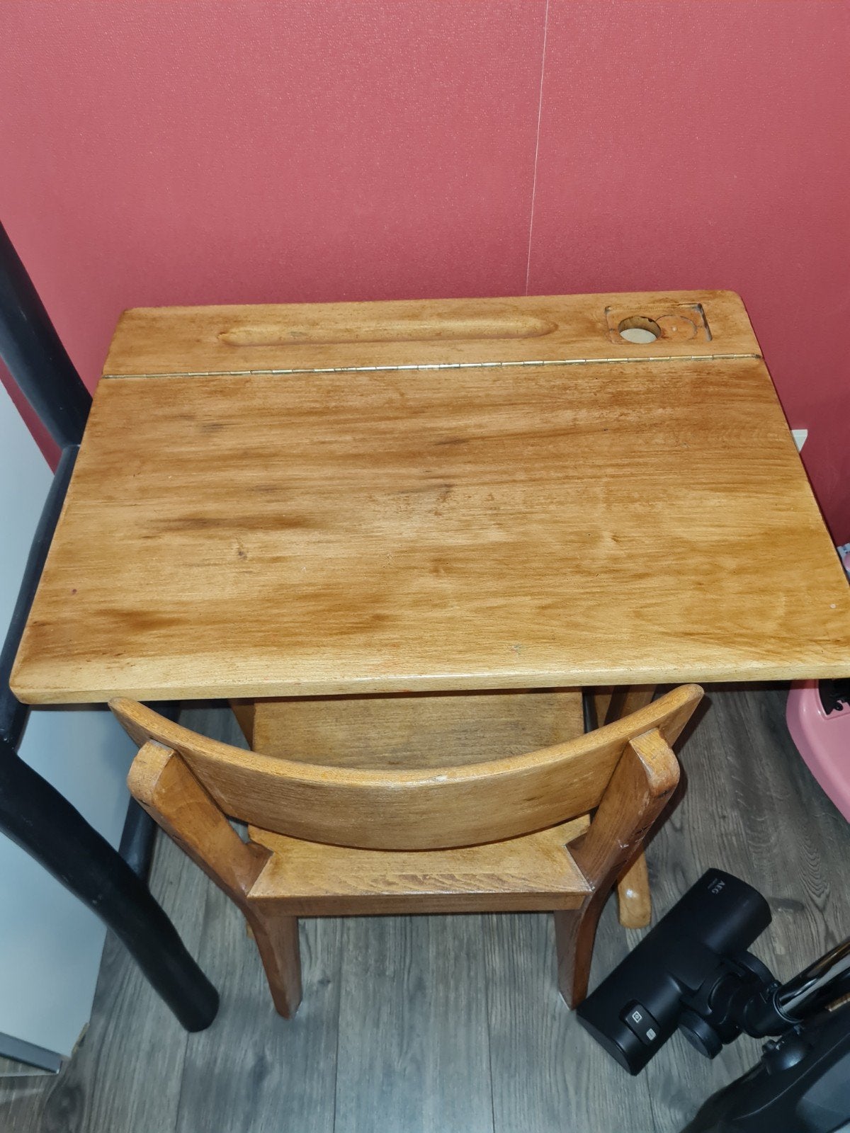 Houten kinder school bureau, Huis en Inrichting, Bureaus, Ophalen, Gebruikt