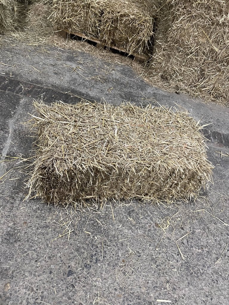 Kleine Baaltjes Stro, Dieren en Toebehoren, Dierenvoeding, Ophalen of Verzenden, Vee