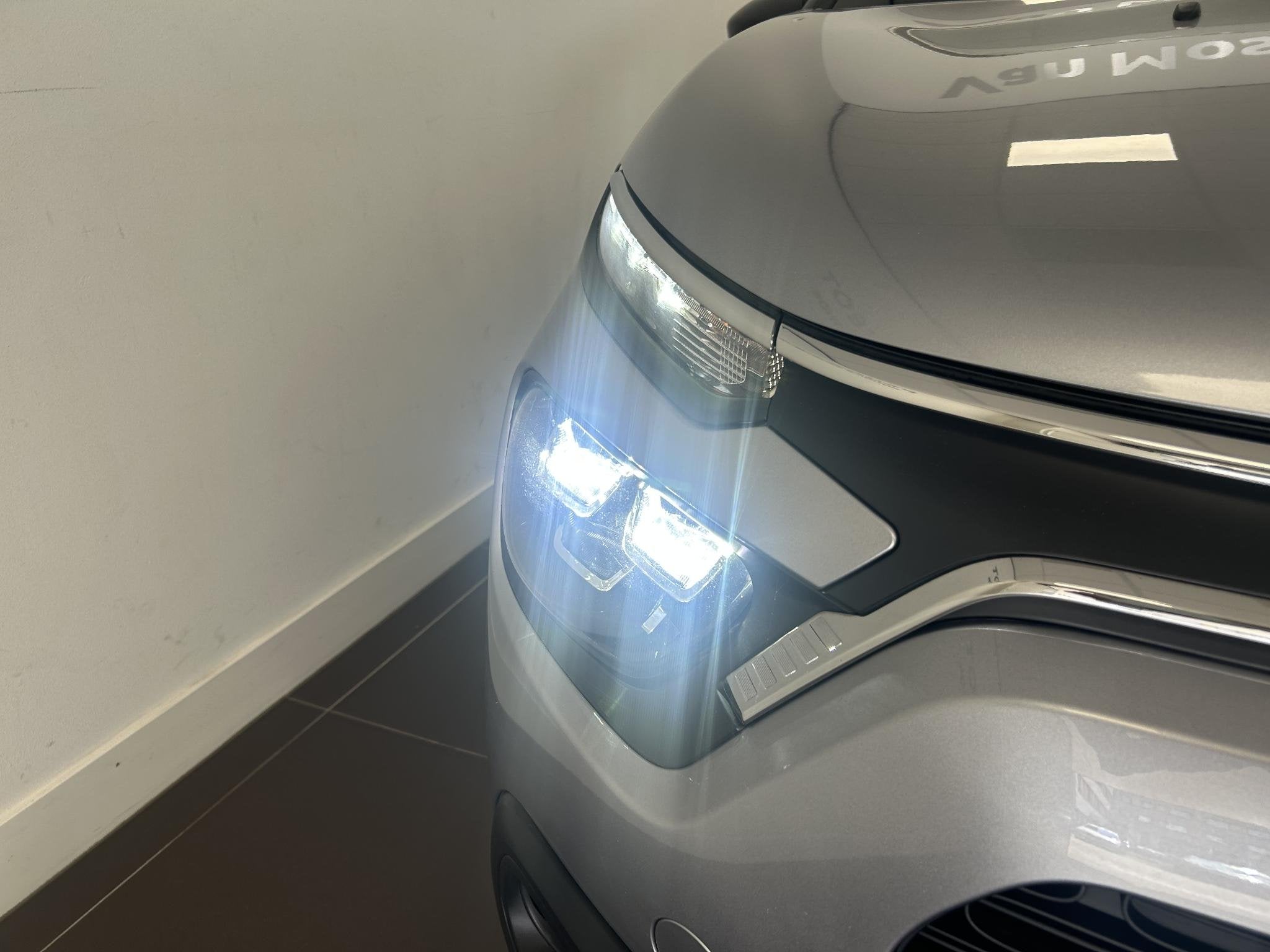 Citroen C3 1.2 PureTech Feel | Navigatie | Parkeersensoren |, Auto's, Voorwielaandrijving, Gebruikt, Euro 6, 1199 cc