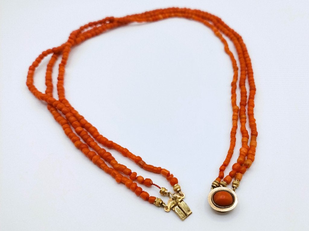 Bloedkoralen ketting met gouden slot, 19e eeuws, Verzenden, Goud, Ketting