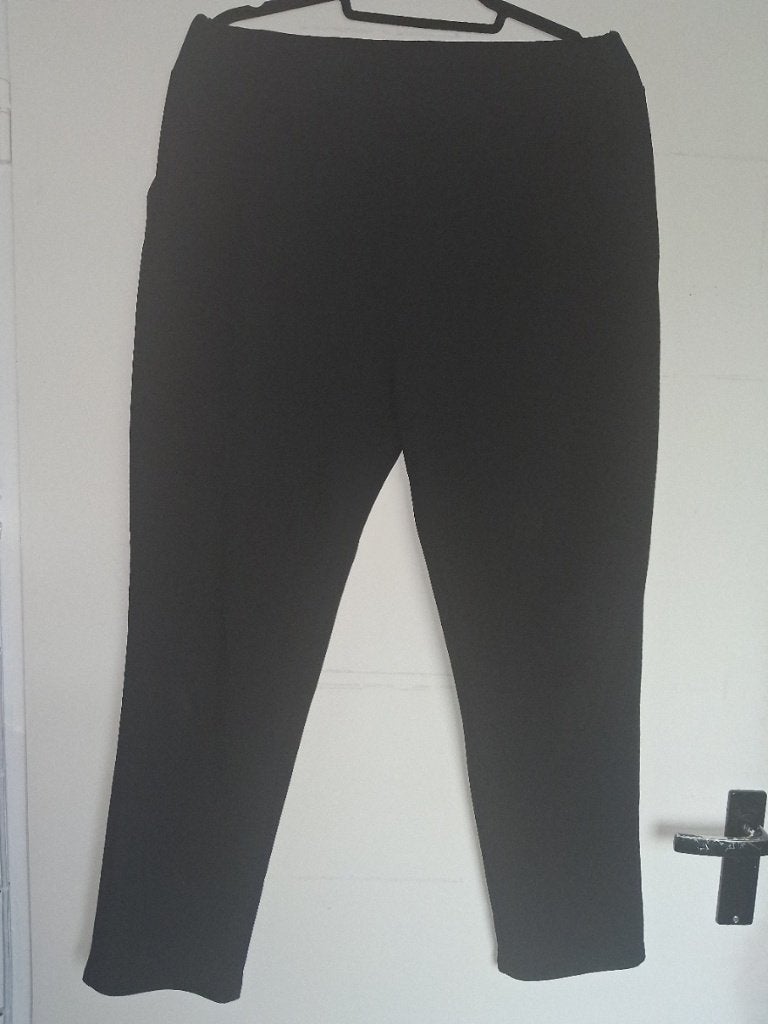 Stretchy zwarte broek met insteekzakken XXL, Zwart, Maat 46/48 (XL) of groter, Ophalen of Verzenden, Zo goed als nieuw