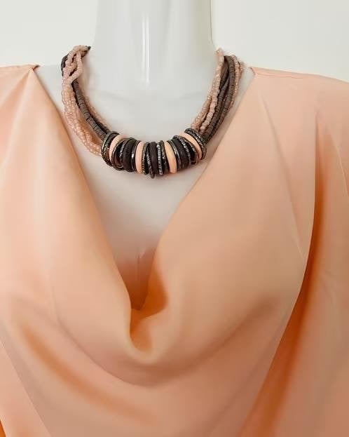Zalmroze/taupe hals ketting[v]