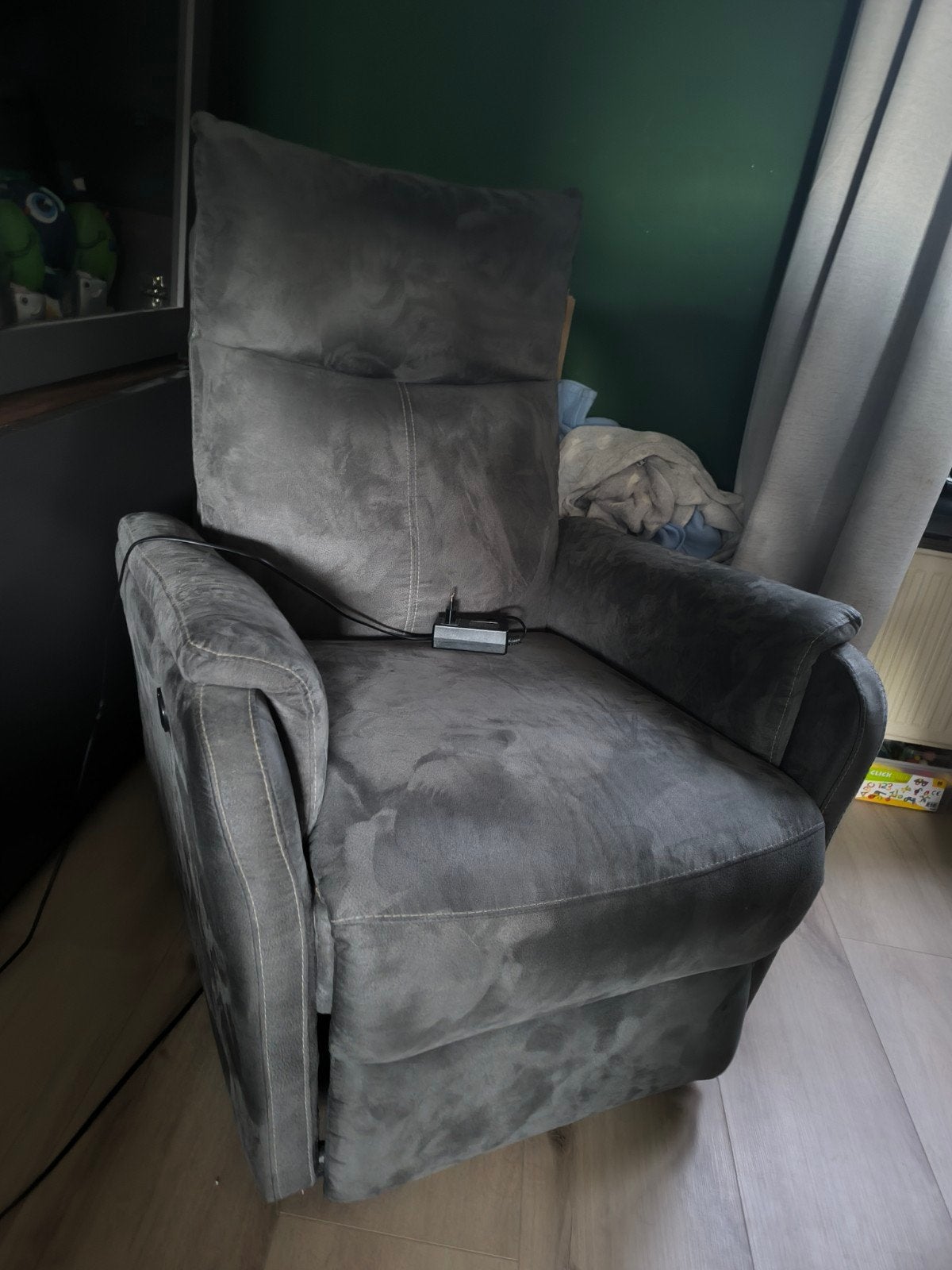 Elektrische relaxstoel JYSK, Ophalen, Gebruikt, Eén, Stof