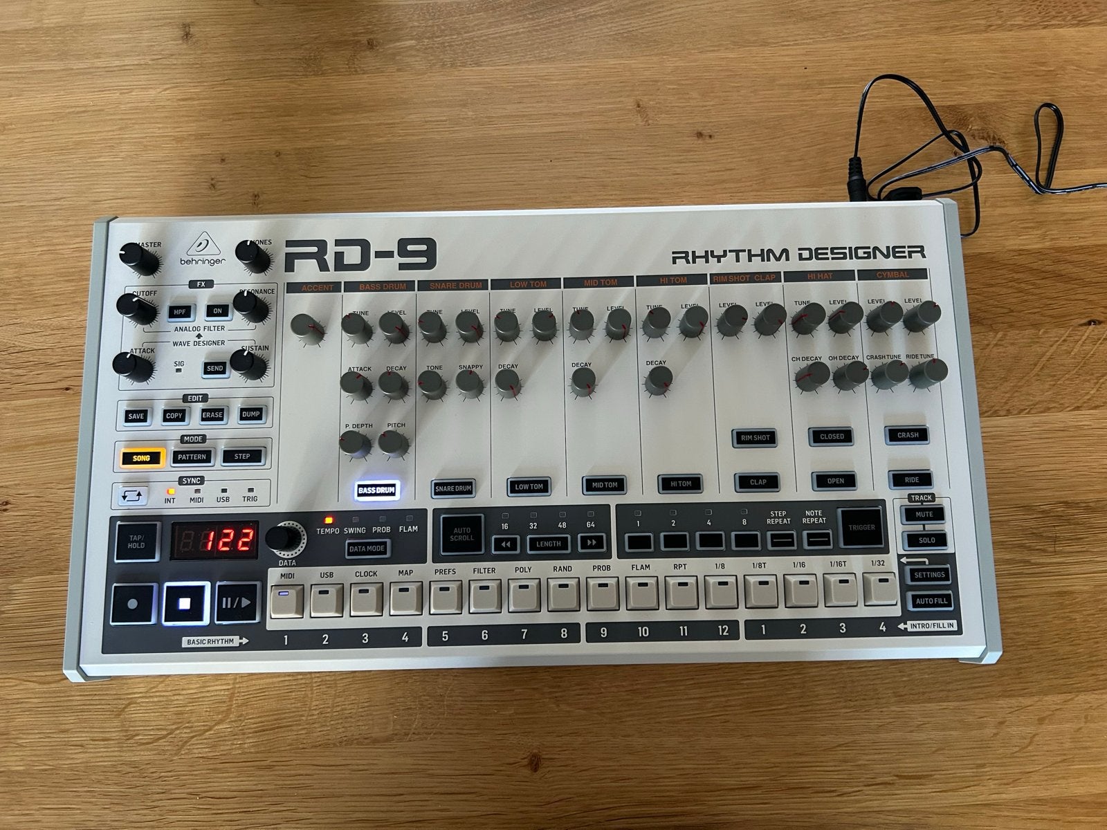 Behringer RD-9 Rhythm Designer Drummachine, Ophalen of Verzenden, Zo goed als nieuw, Overige merken