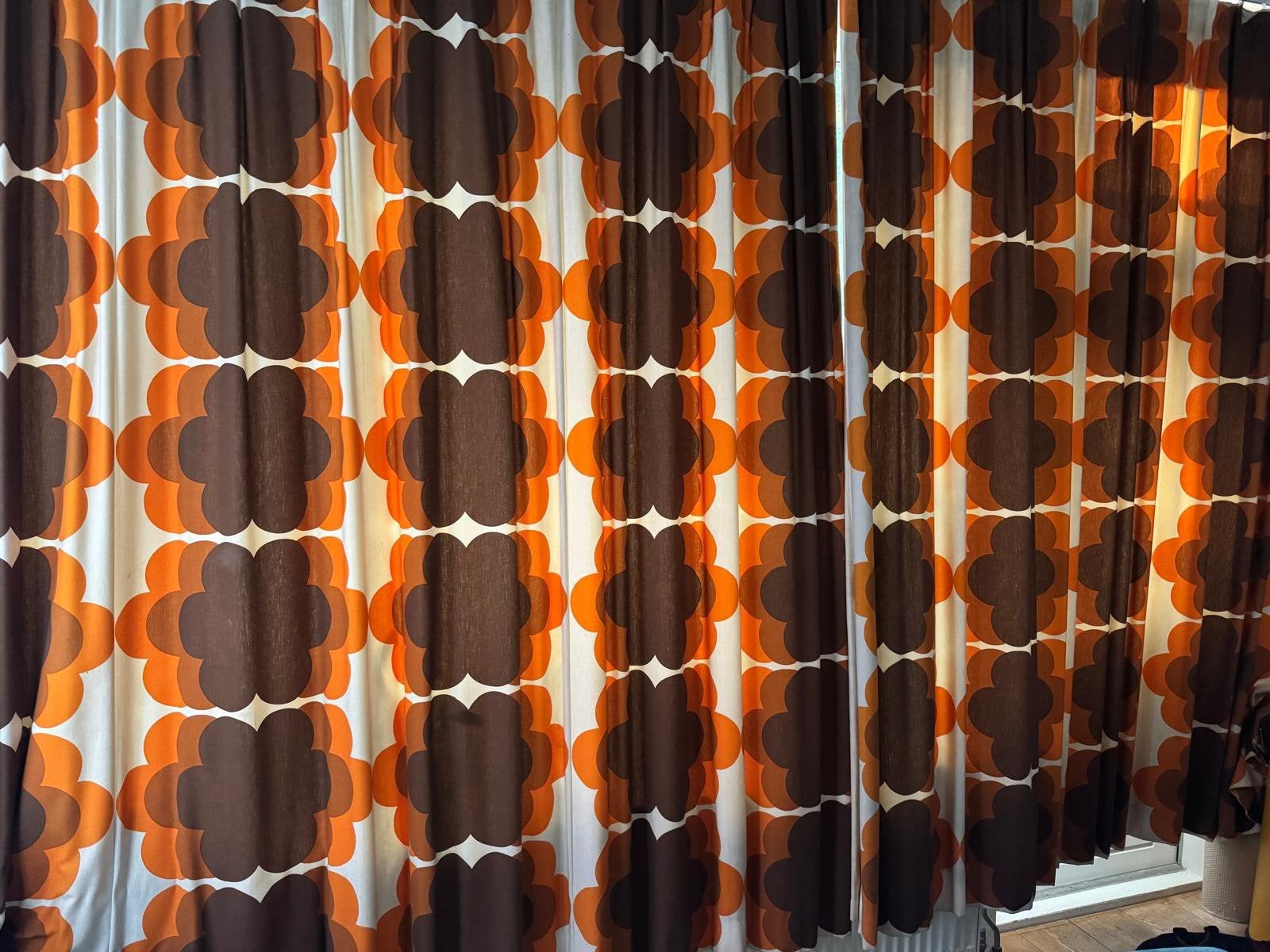 Vintage Gordijnen -totaal 700 breed x 230 cm hoog, Ophalen of Verzenden, Bruin, Gordijn
