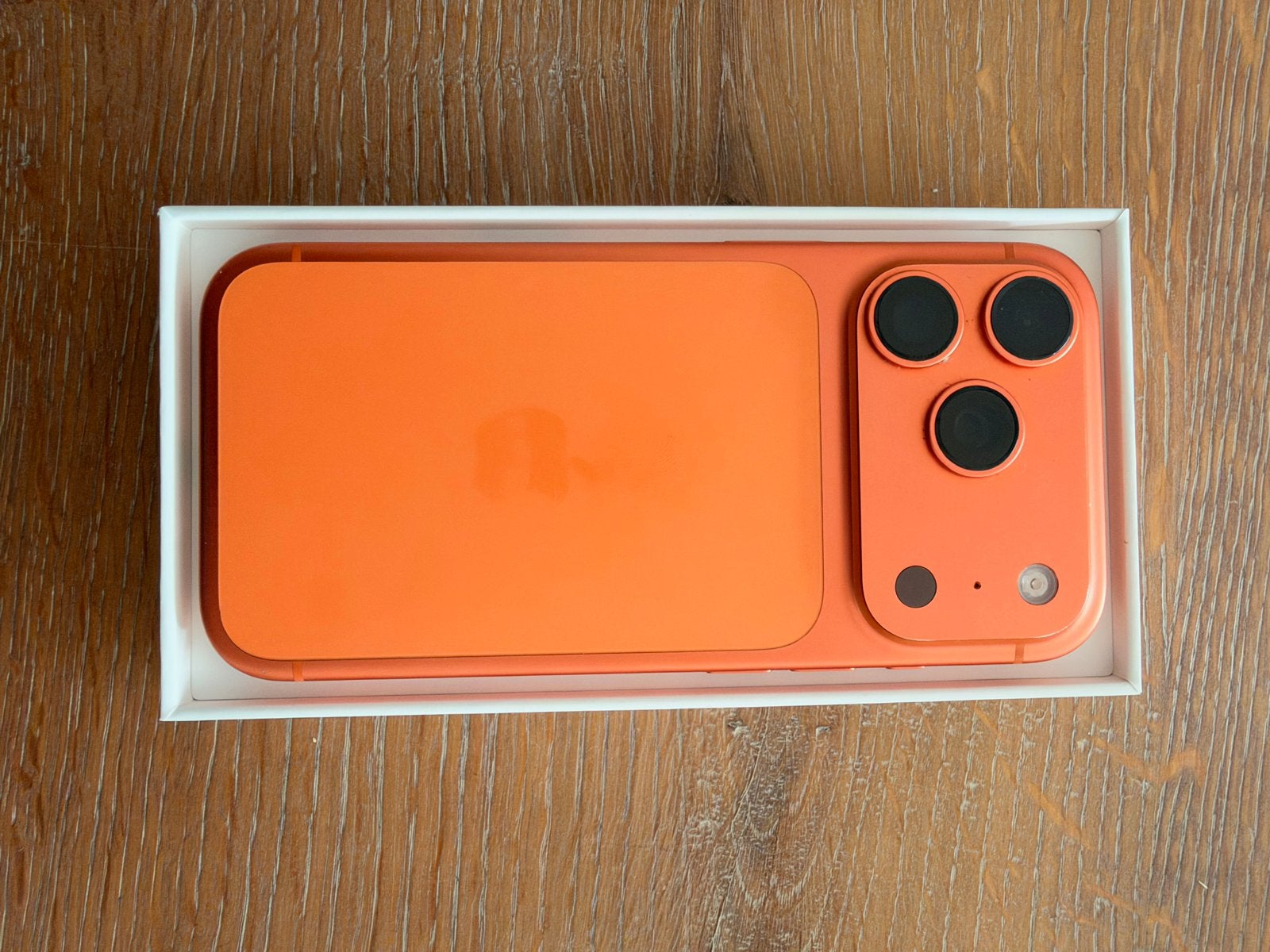 iPhone 17 Pro 256GB Oranje - Zo goed als nieuw, Telecommunicatie, 256 GB, Ophalen of Verzenden, Zo goed als nieuw, Zonder simlock