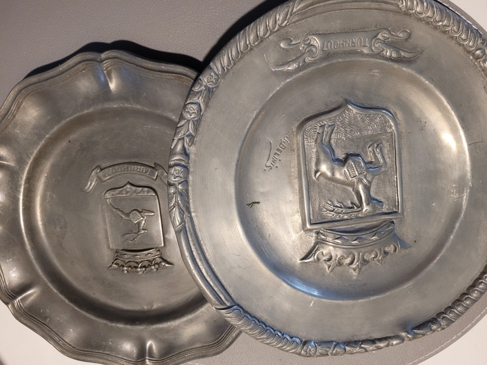Tinnen borden Turnhout, Antiek en Kunst, Antiek | Tin, Ophalen of Verzenden