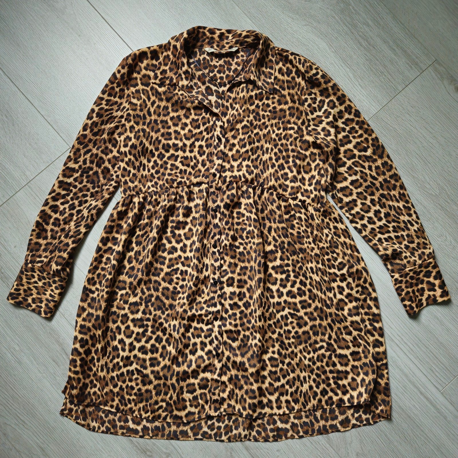 Kastopruiming: Zara Basic Panterprint blouse Maat S, Bruin, Ophalen of Verzenden, Zo goed als nieuw, Maat 36 (S)