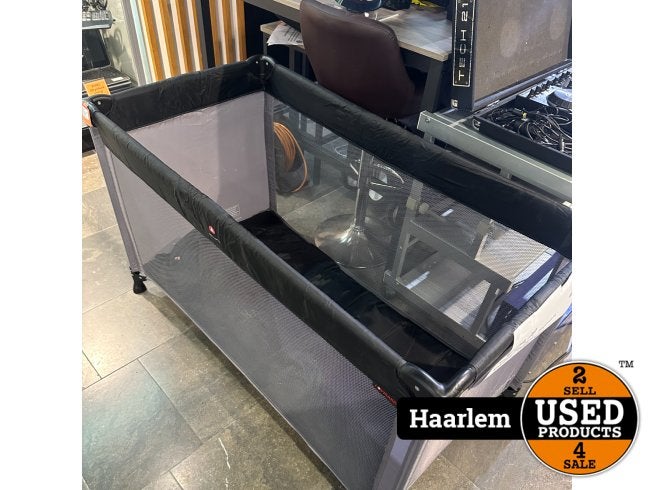 Campingbed - Topmark - Charlie - Grijs Zwart, Flex Ltd., Zo goed als nieuw, https://flex.com/contact-us, Nobelstraat 10, 5807 GA Oostrum