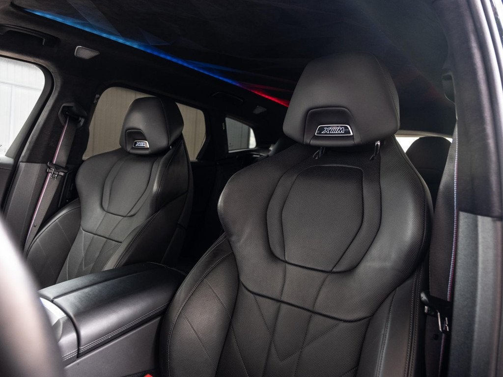 BMW XM 4.4 V8 T Phev 653pk High Exe | M Package | Carbon | B, Auto's, BMW, Gebruikt, 653 pk, 4395 cc, Zwart