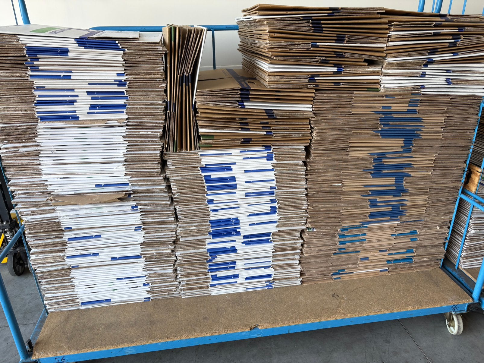 Goedkope gebruikte verhuisdozen, Ophalen, Doos, Opvouwbaar, 50 tot 75 cm