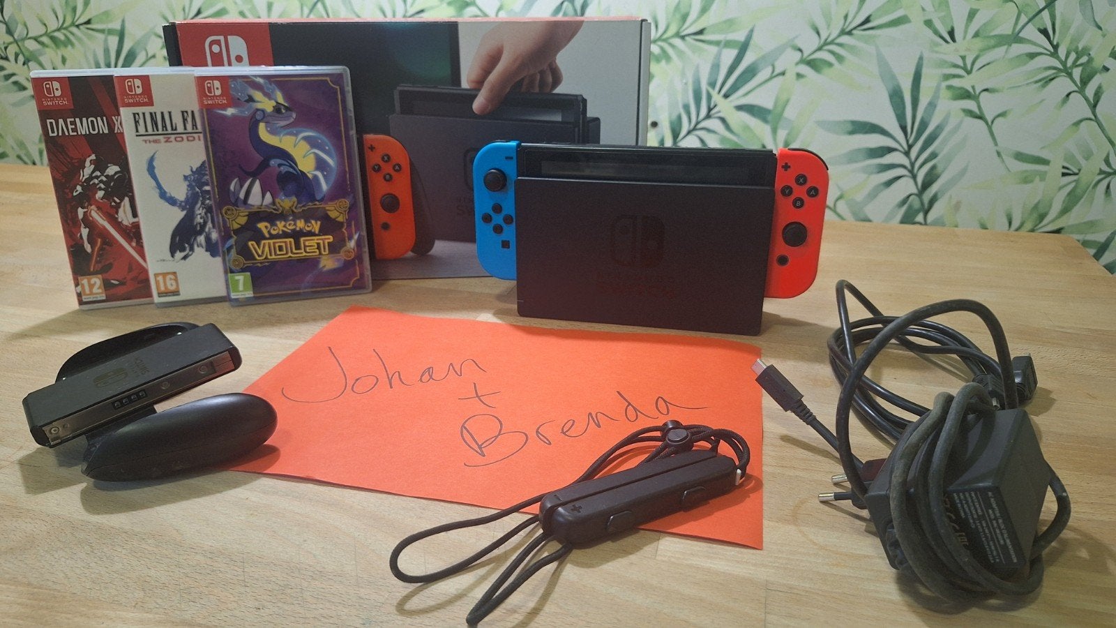 Nintendo Switch V1 Bundle, Excellent Condition + 3 Games, Met games, Ophalen of Verzenden, Zo goed als nieuw, Zonder controller