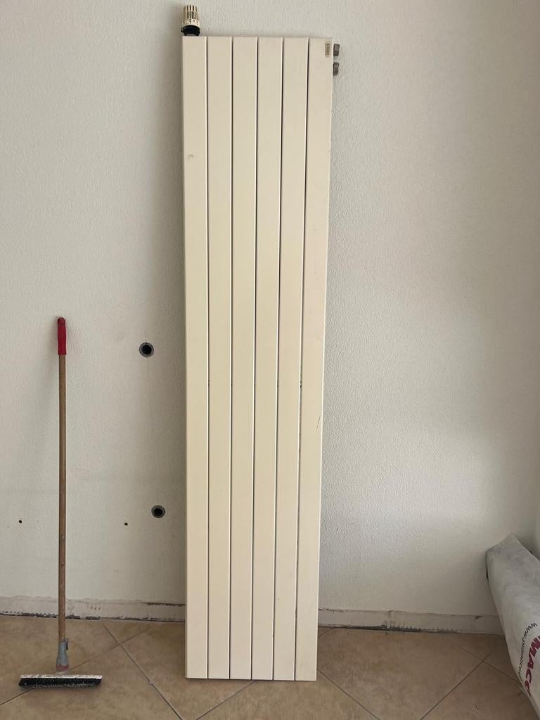 Vasco Radiator - Hoog en Slank Model, Radiator, Minder dan 60 cm, Ophalen of Verzenden, 80 cm of meer