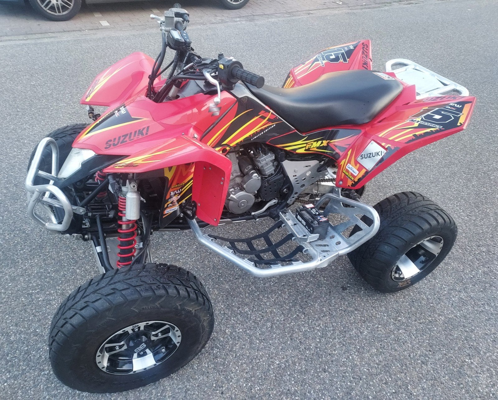 Suzuki LTZ 400 quad nieuwe type NL kenteken, Motoren, Ophalen