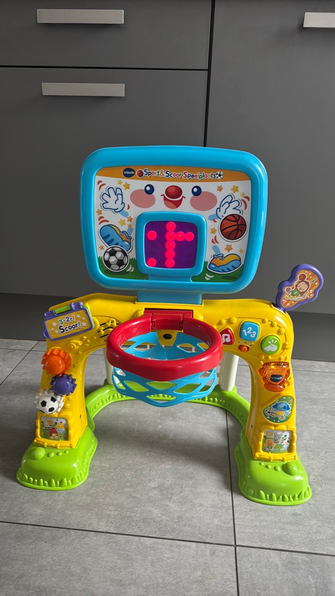V-tech sport & scoor, Kinderen en Baby's, Ophalen, Zo goed als nieuw, 6 maanden tot 2 jaar