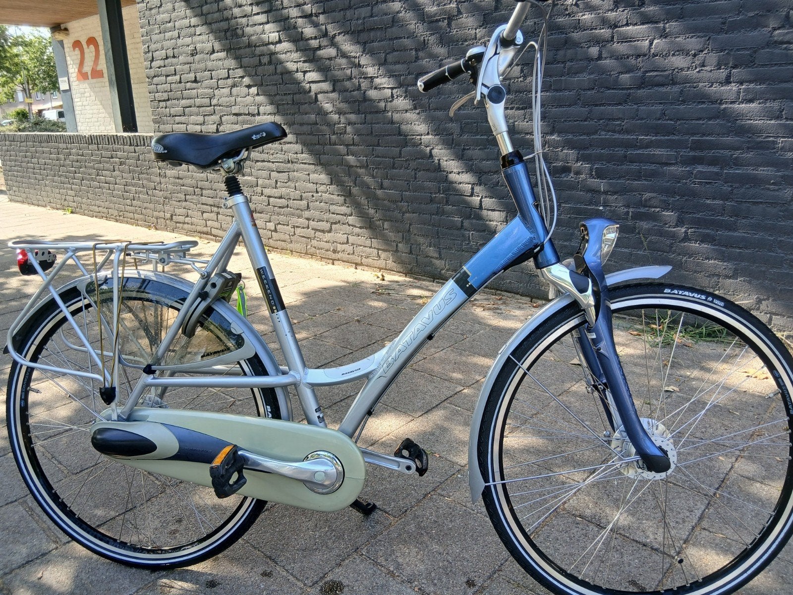 Damesfiets voor 1,80 mtr en langer, in nieuwstaat !, Fietsen en Brommers, Fietsen | Dames | Damesfietsen, Ophalen, Zo goed als nieuw