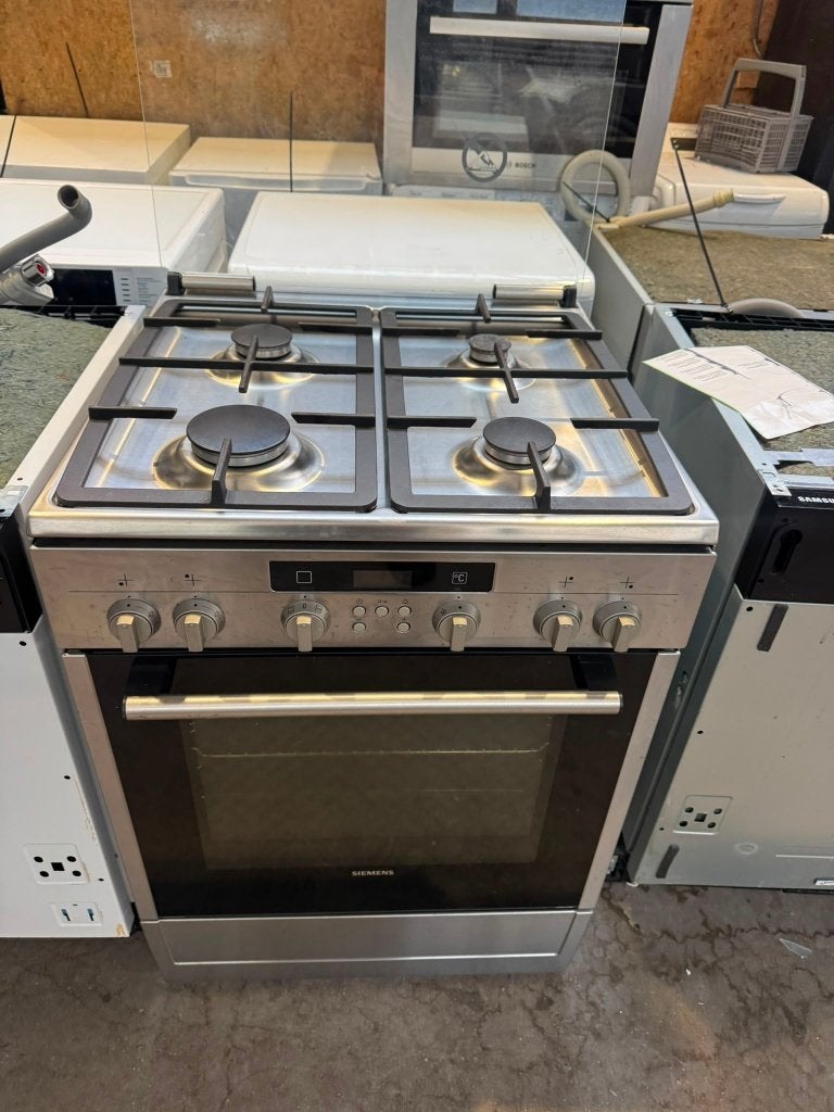 Siemens Fornuis met hete lucht schoon garantie, Witgoed en Apparatuur, Fornuizen, Hete lucht, Zo goed als nieuw, Gas, 85 tot 90 cm