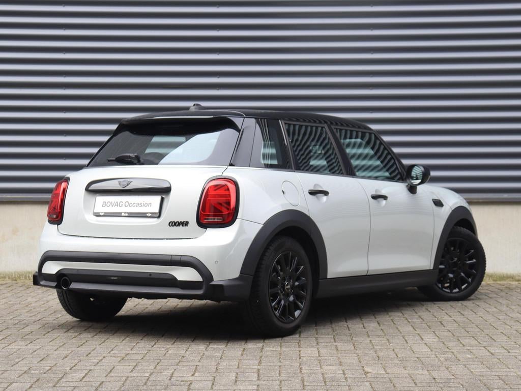 MINI 5-deurs Cooper | Classic + Sportstoelen + Climate Contr, Auto's, Voorwielaandrijving, 12 maanden, Gebruikt, Wit