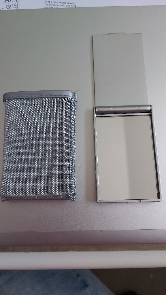 handspiegeltje in hoesje, Gehele gezicht, Nieuw, Ophalen of Verzenden, Make-up