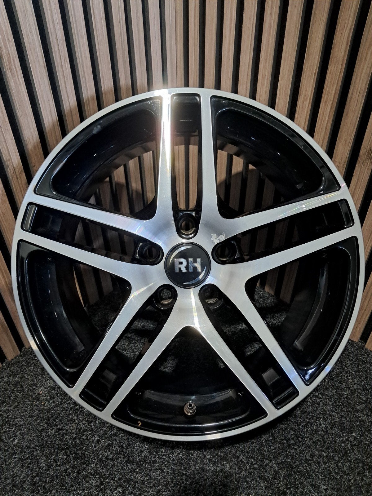 Foto 4 van 17 inch 5x114,3 Hyundai Kia Mazda etc... Zie advertentie