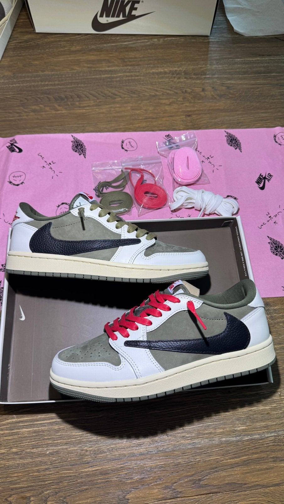 nike travis scott ALLE KLEUREN + MATEN heren/dames unisex, Ophalen of Verzenden, Nieuw, Overige kleuren, Sneakers of Gympen