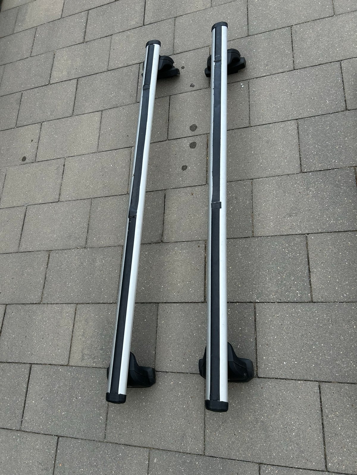 Thule Wingbare dakdragers met Thule Rapit kit., Ophalen, Gebruikt