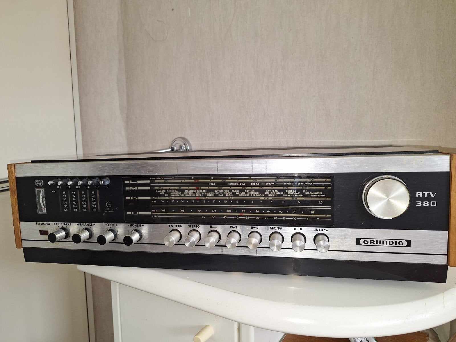 Radio, grundig RTV 380 uit jaren 70, Audio, Tv en Foto, Ophalen, Gebruikt, Radio