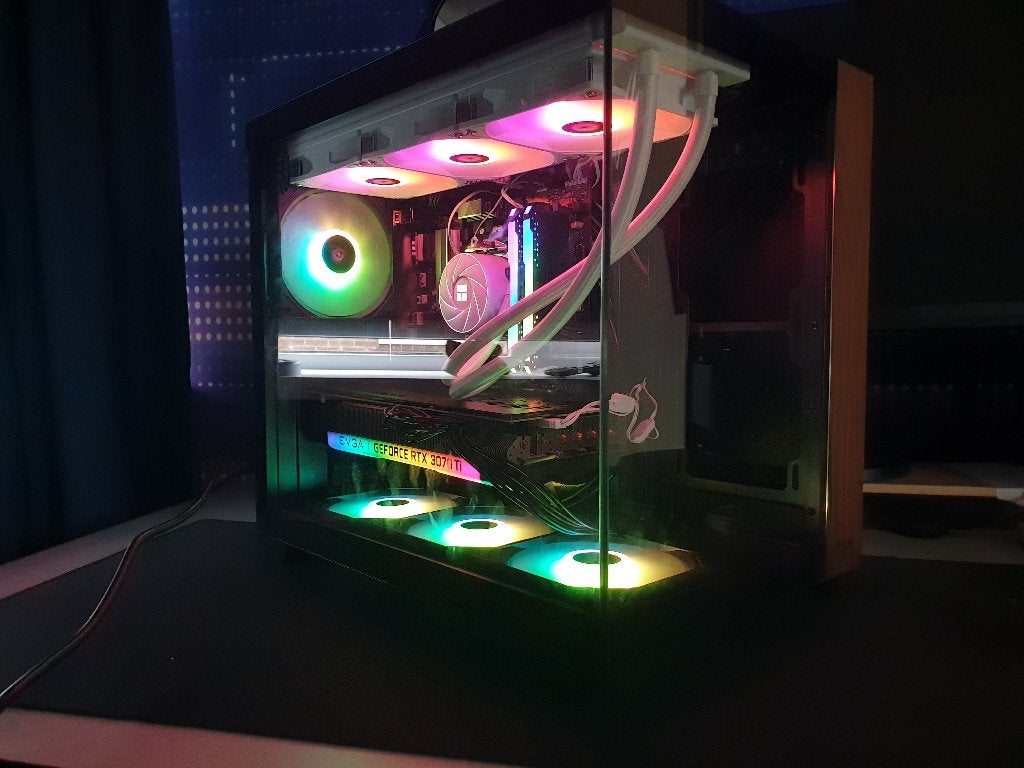 Rgb gaming pc, Computers en Software, Desktop Pc's, Ophalen, 256 GB, Zelfgebouwde PC, Virtual Reality