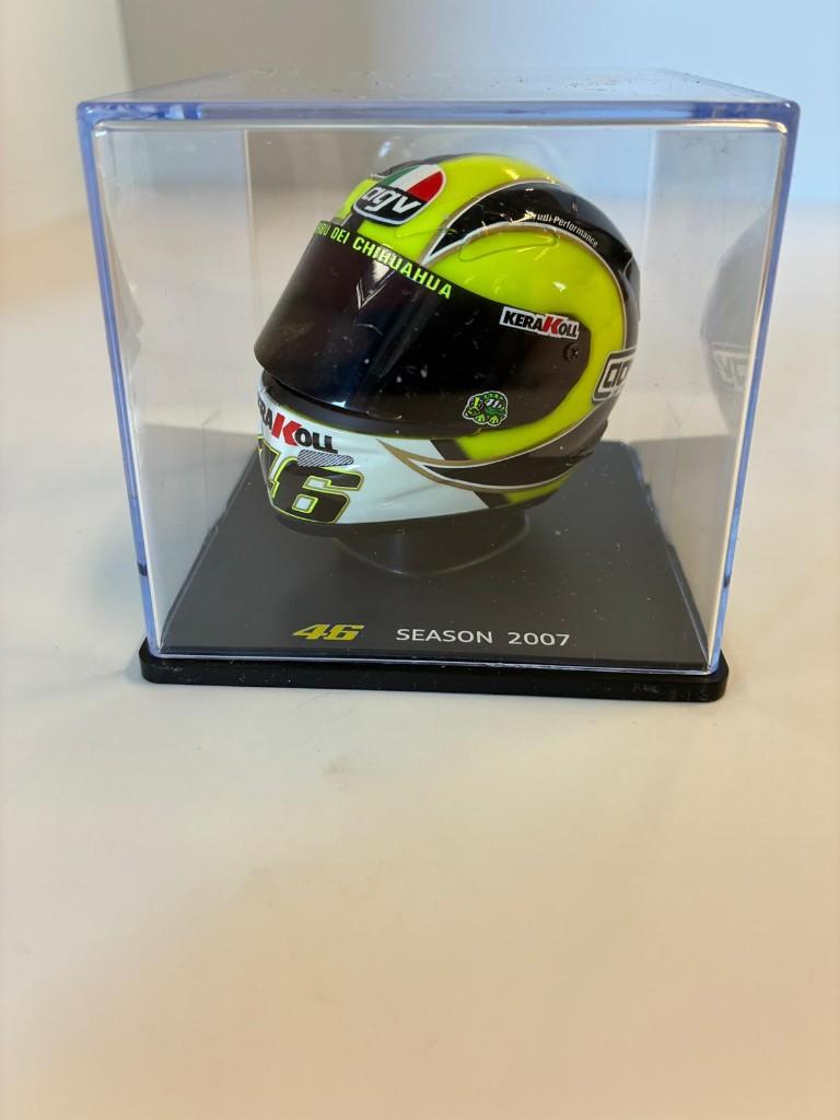 69751: Helm - MotoGP - Valentino Rossi - Season 2007 - 1:5, Overige typen, Zo goed als nieuw, Bachsatztstr. 54 D 72131 Ofterdingen, Germany