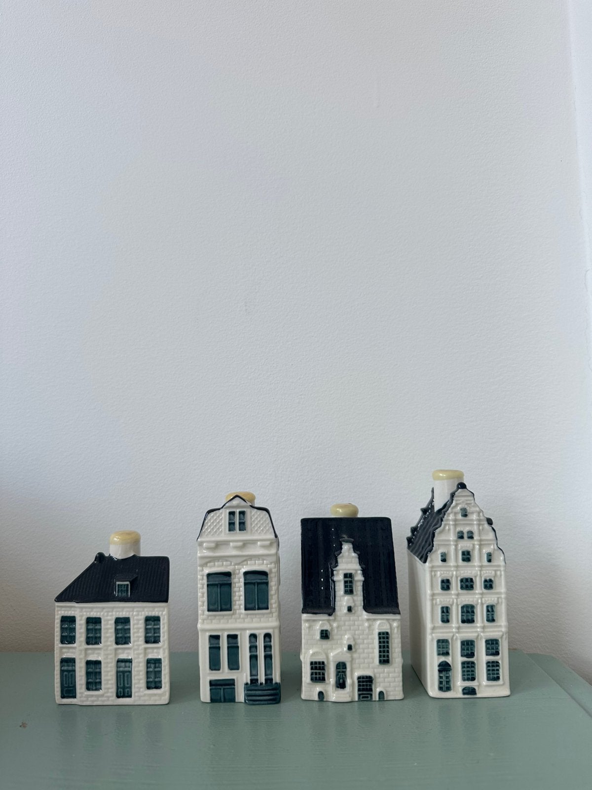 KLM Huisjes - 71, 89, 92, 106, Ophalen, Zo goed als nieuw, 81 t/m 91, Gevuld