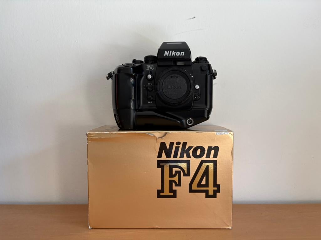 Nikon F4s met F4 verpakking DEFECT, Ophalen of Verzenden, Zo goed als nieuw, Spiegelreflex, Nikon