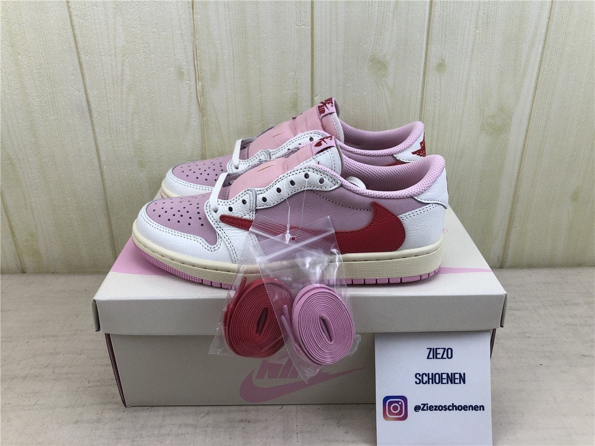 Nike Air Jordan 1 Travis Scott alle kleuren!, Ophalen of Verzenden, Nieuw, Overige kleuren