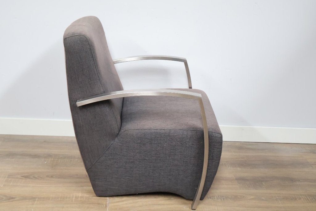 arm fauteuil grijs modern, Huis en Inrichting, Ophalen, Overige materialen, 75 tot 100 cm, Zo goed als nieuw