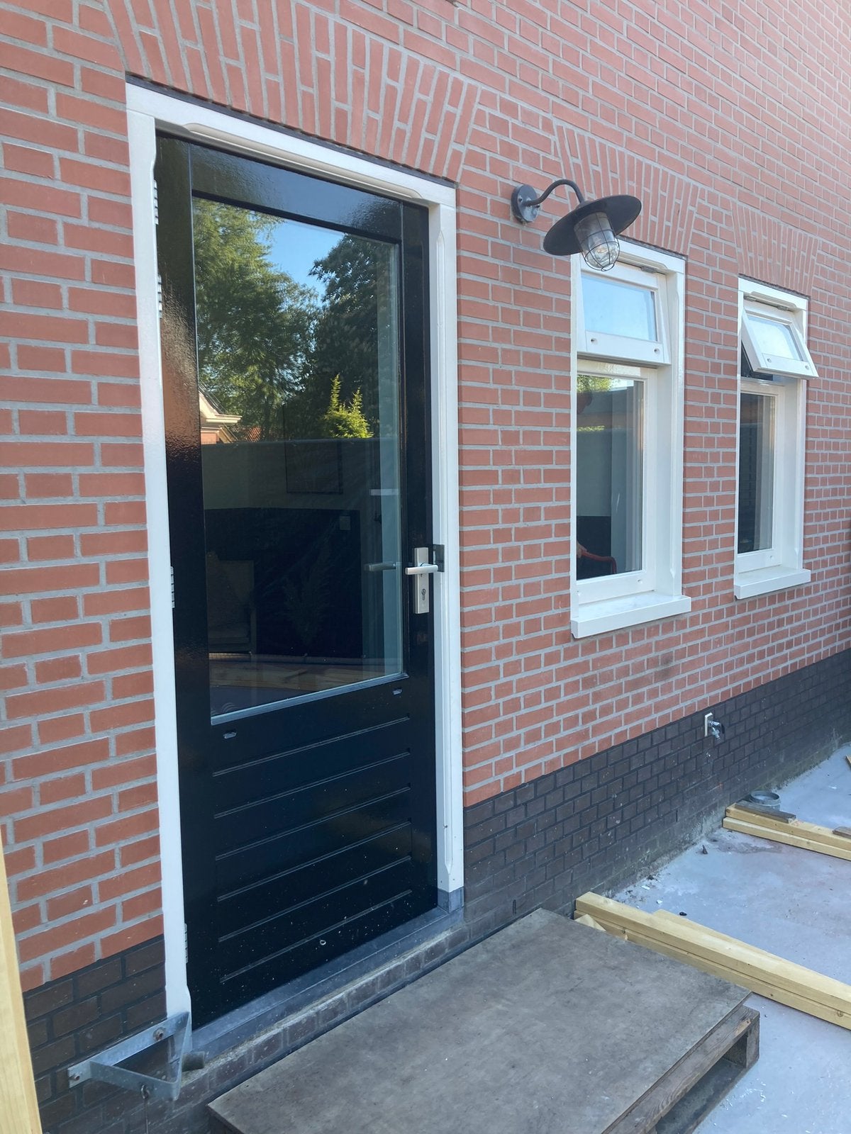 Achterdeur met kozijn onderdorpel en 3 raamkozijnen, Doe-het-zelf en Verbouw, Kozijnen en Schuifpuien, Zo goed als nieuw, Deurkozijn