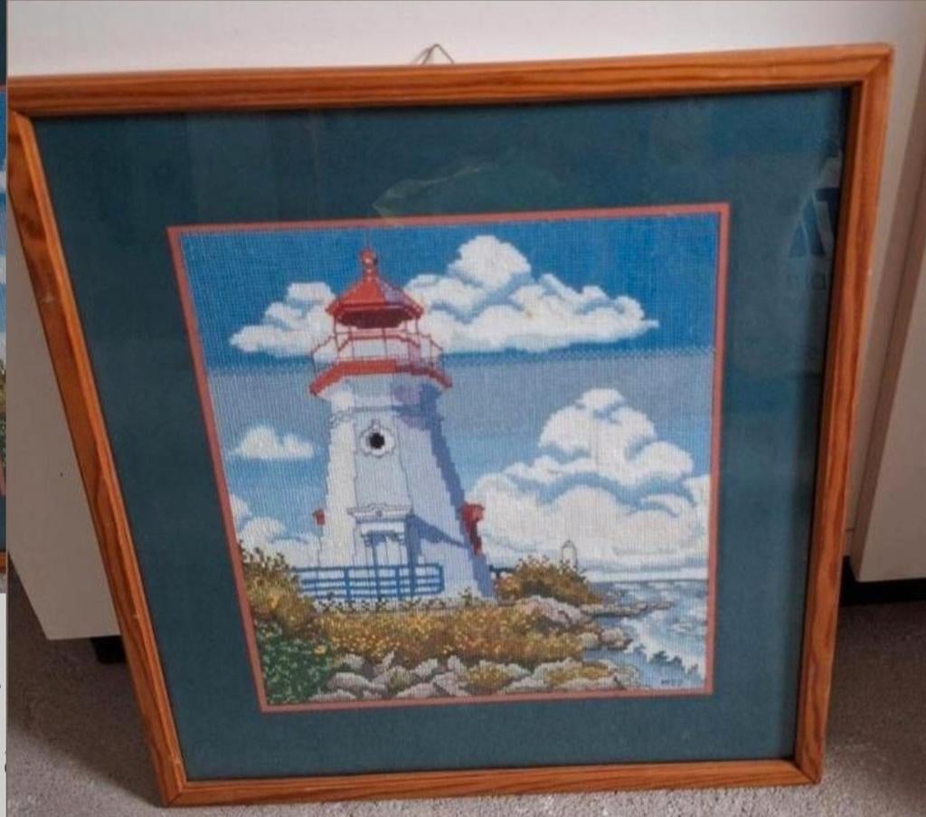 Geborduurd schilderij vuurtoren 37x34cm, Ophalen of Verzenden, Zo goed als nieuw
