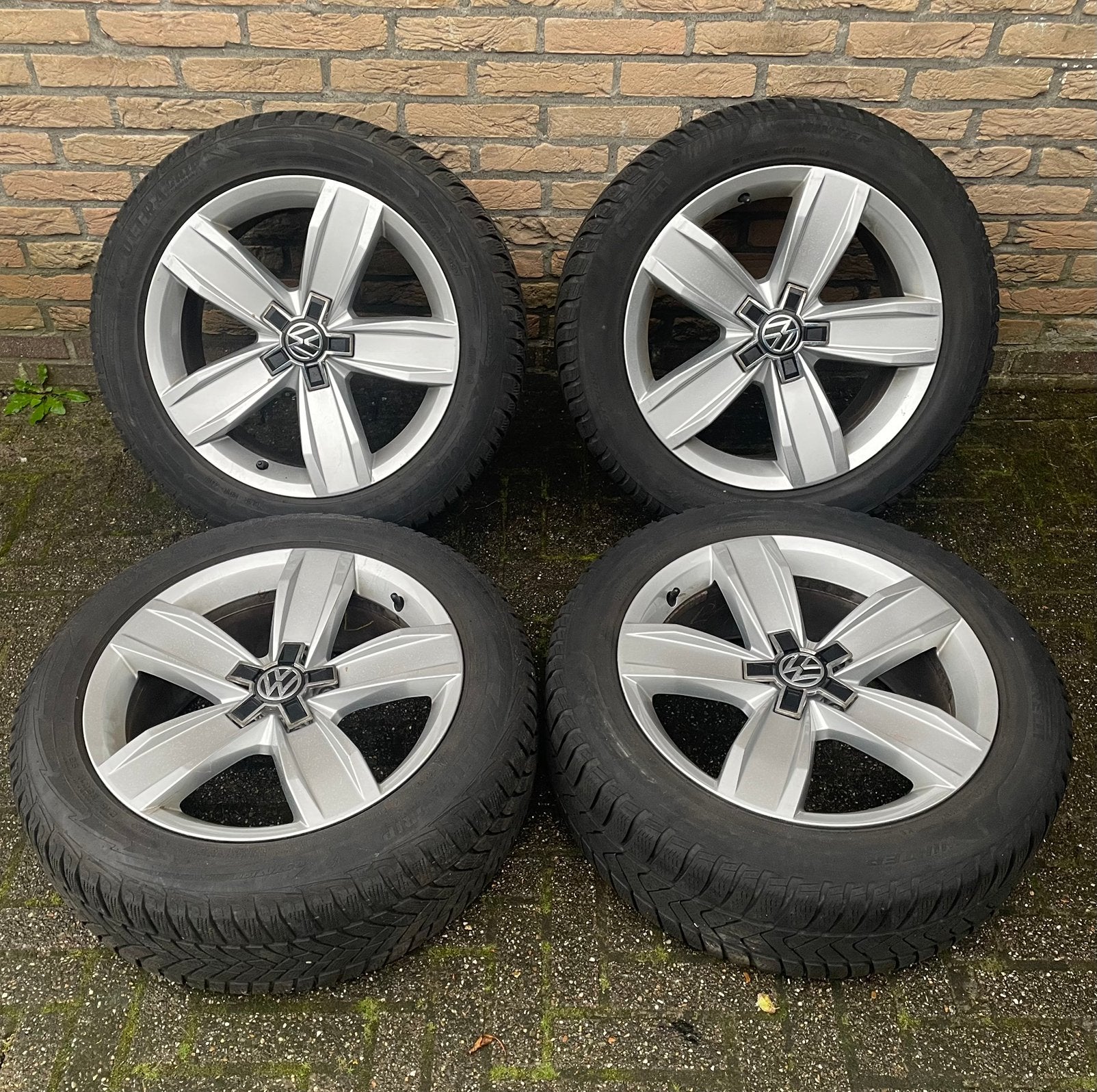 Originele VW Passat velgen 17 inch winterset, Ophalen, Banden en Velgen, 17 inch, Winterbanden