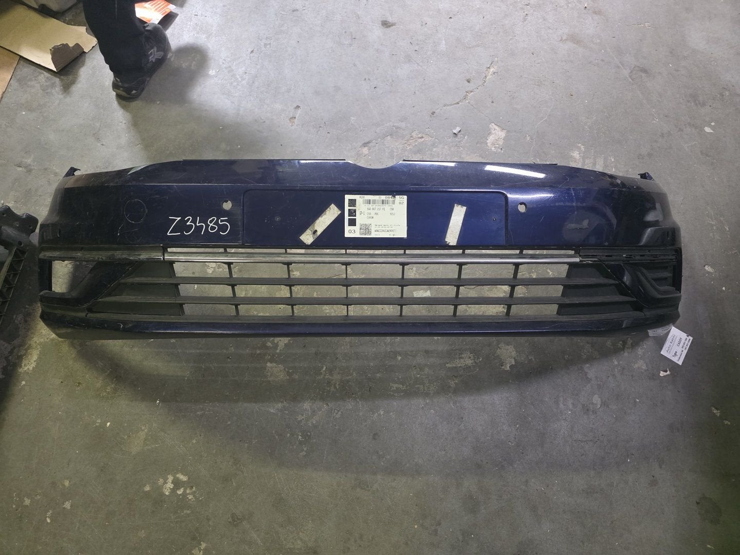 VW Golf 7 Facelift Voorbumper, Gebruikt, -, -, Ophalen of Verzenden