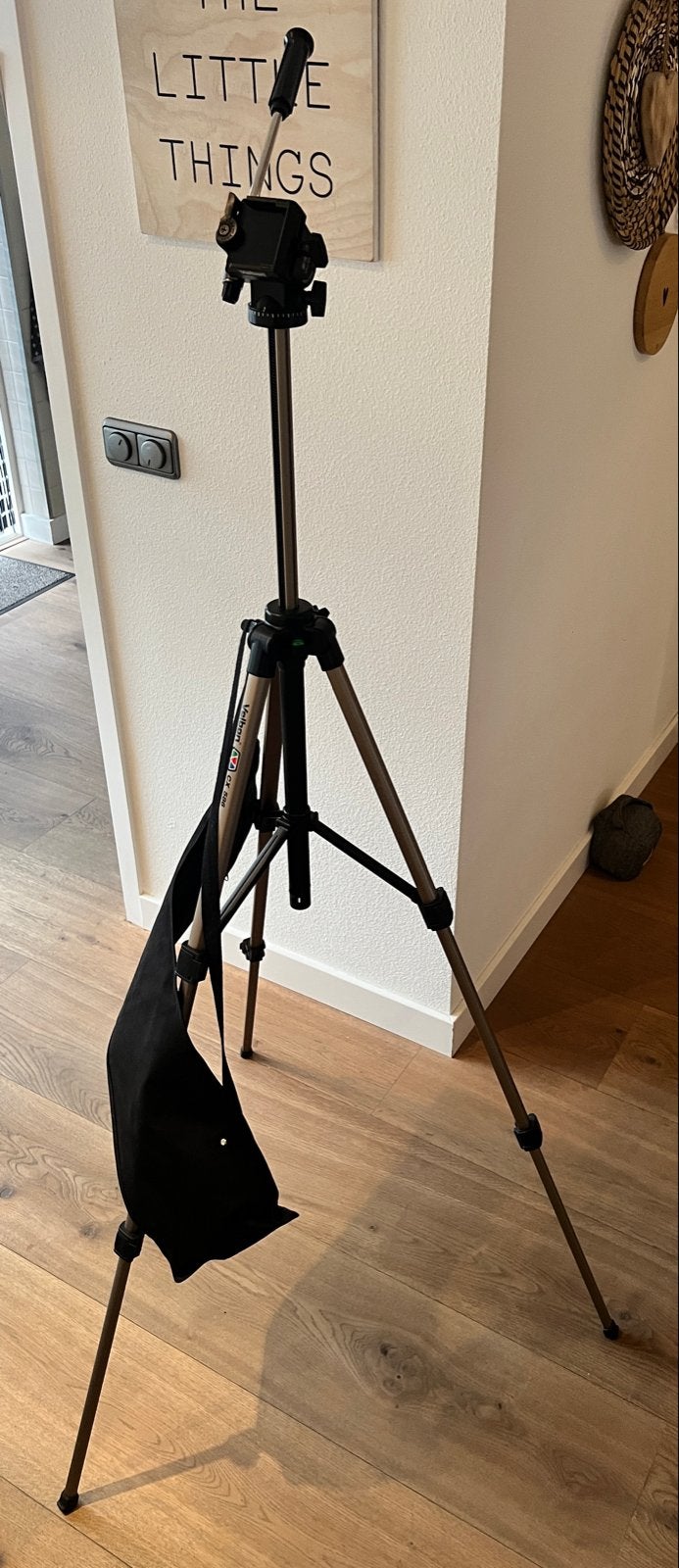 Velbon CX 586 Statief met Balhoofd en Draagtas, Ophalen, Velbon, Driepoot, Zo goed als nieuw