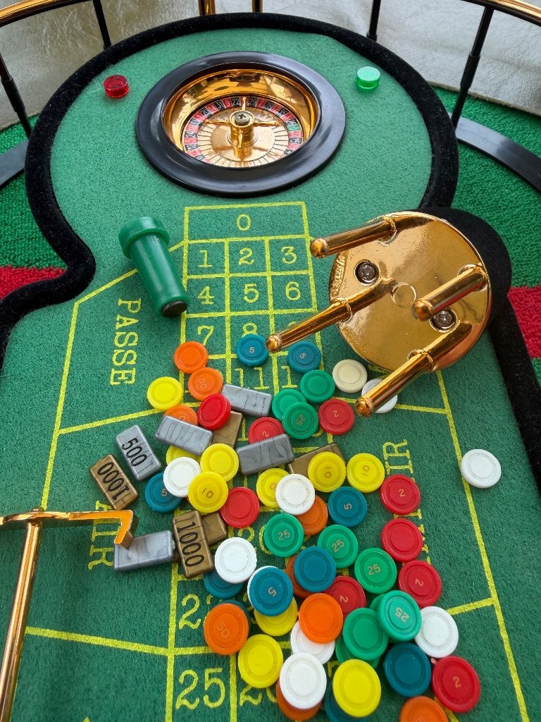 Roulette tafel Casino Royal wiel spel miniatuur kompleet., Ophalen of Verzenden