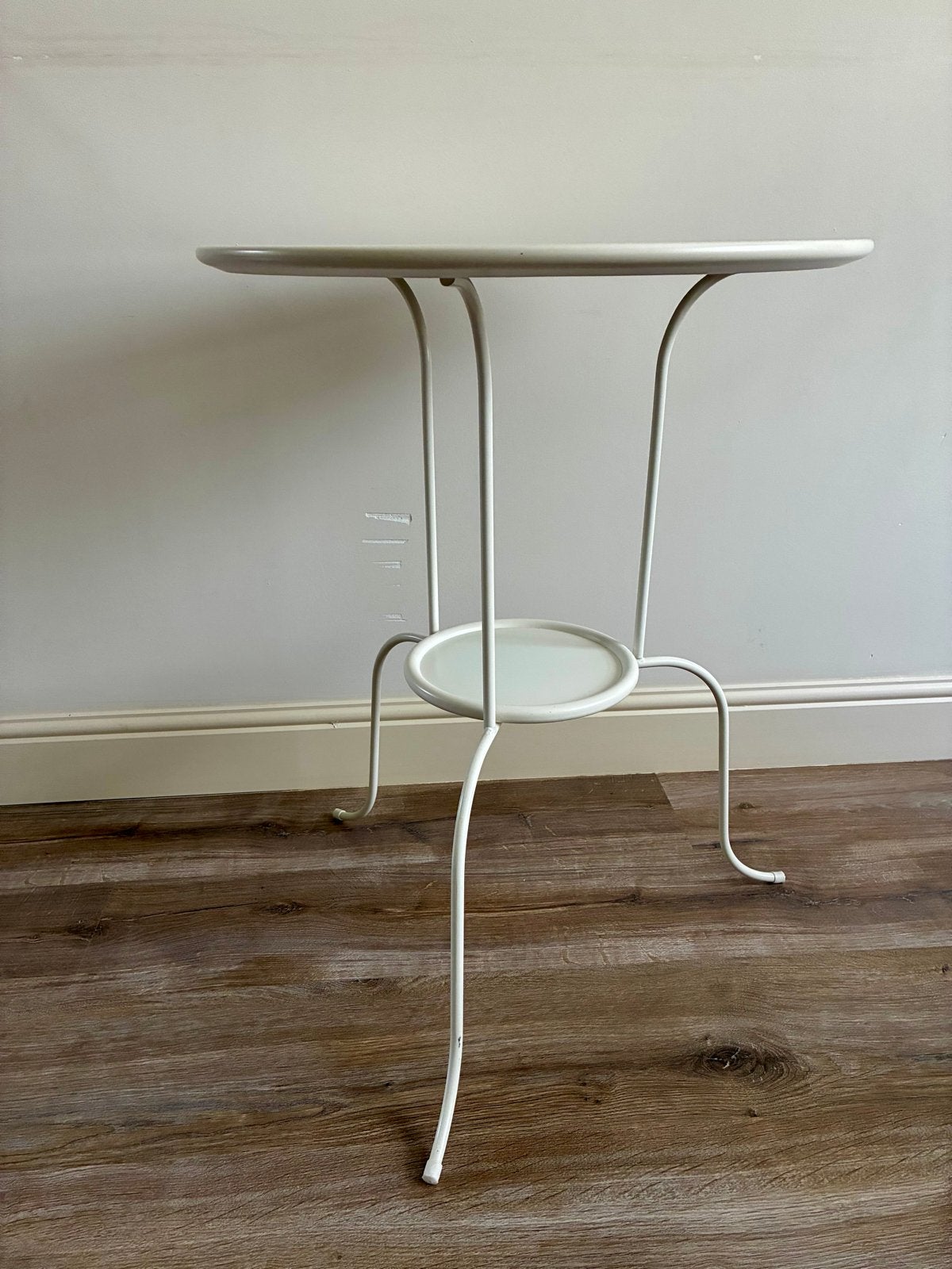 IKEA Bijzettafel - Rond, Wit Metaal, Ophalen, Minder dan 55 cm, Gebruikt, Metaal of Aluminium