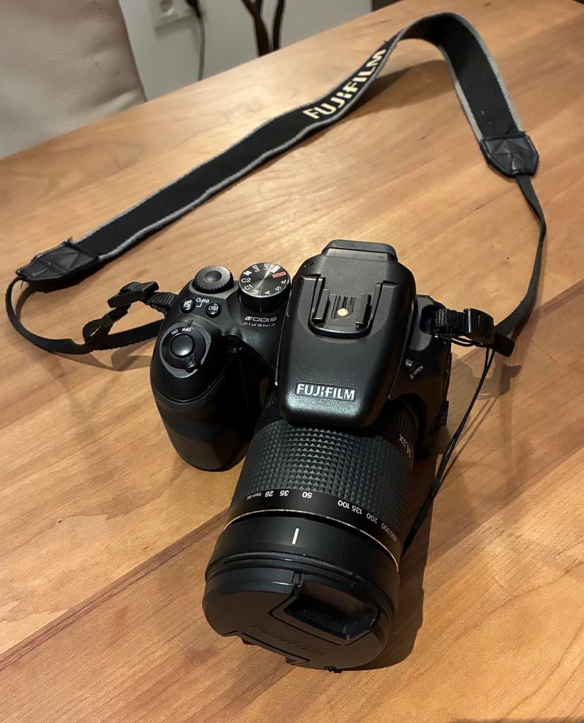 Fotocamera Fujifilm Finepix S100, Ophalen, Zo goed als nieuw, Fuji, 8 keer of meer