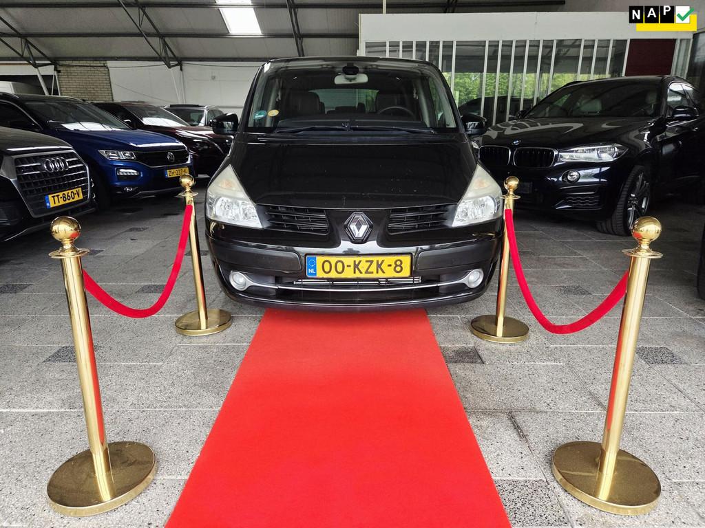 Renault Grand Espace 2.0 dCi AUT Dynamique PANO FULL! 2010, Auto's, Renault, Euro 5, 4 cilinders, Leder en Stof, Zwart