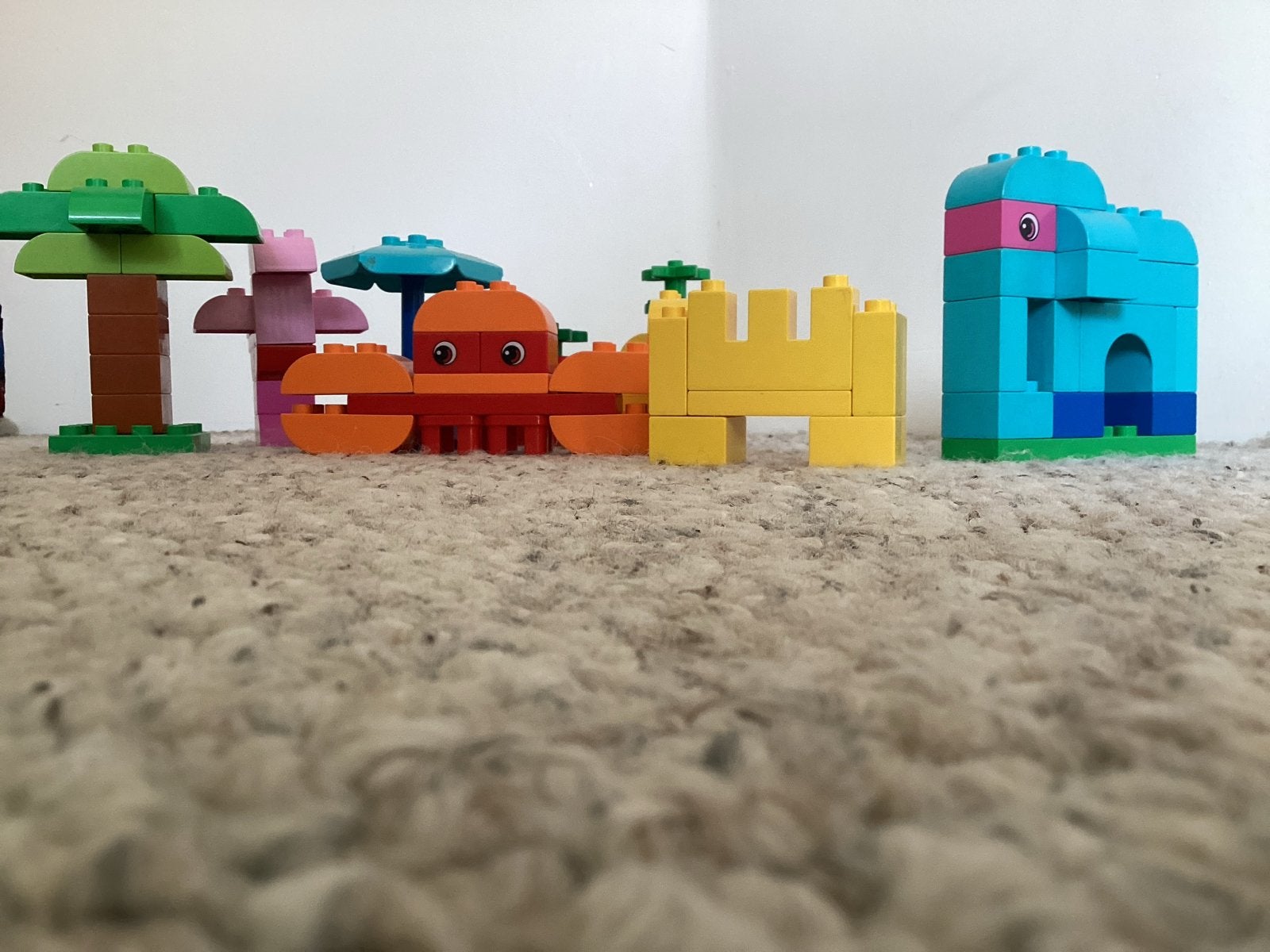 Duplo creaties: Krab, palmboom, zandkasteel compleet 10853, Gebruikt, MOC (eigen creatie), Inclusief extra onderdelen, Ophalen of Verzenden