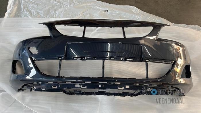 Voorbumper van een Opel Astra (GBI), -, -, Opel, Nieuw