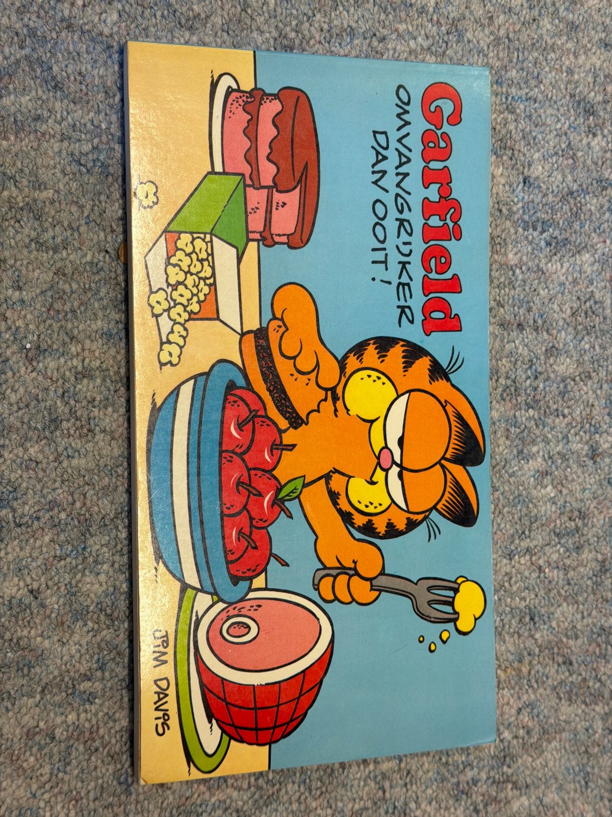 Garfield: Omvangrijker dan ooit! Stripboek, Eén stripboek, Ophalen of Verzenden, Gelezen